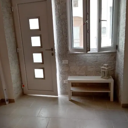 Flat In White Apartment Ostuni