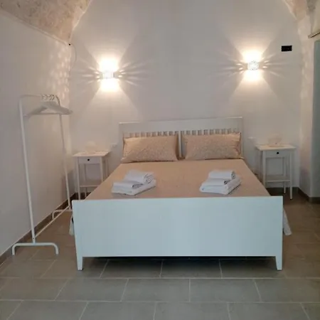 Daire Flat In White *